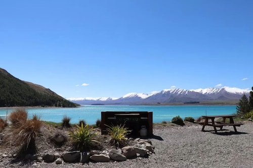 Lakes Edge Holiday Park