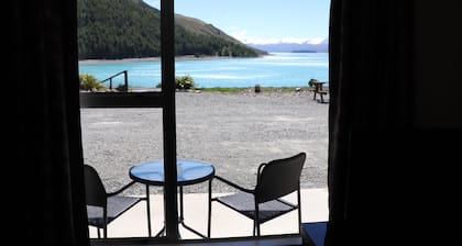 Lakes Edge Holiday Park