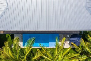 A heated pool - Sunkissed&Salty: 5 Star, Prime Location, Amenities (Holmes Beach)