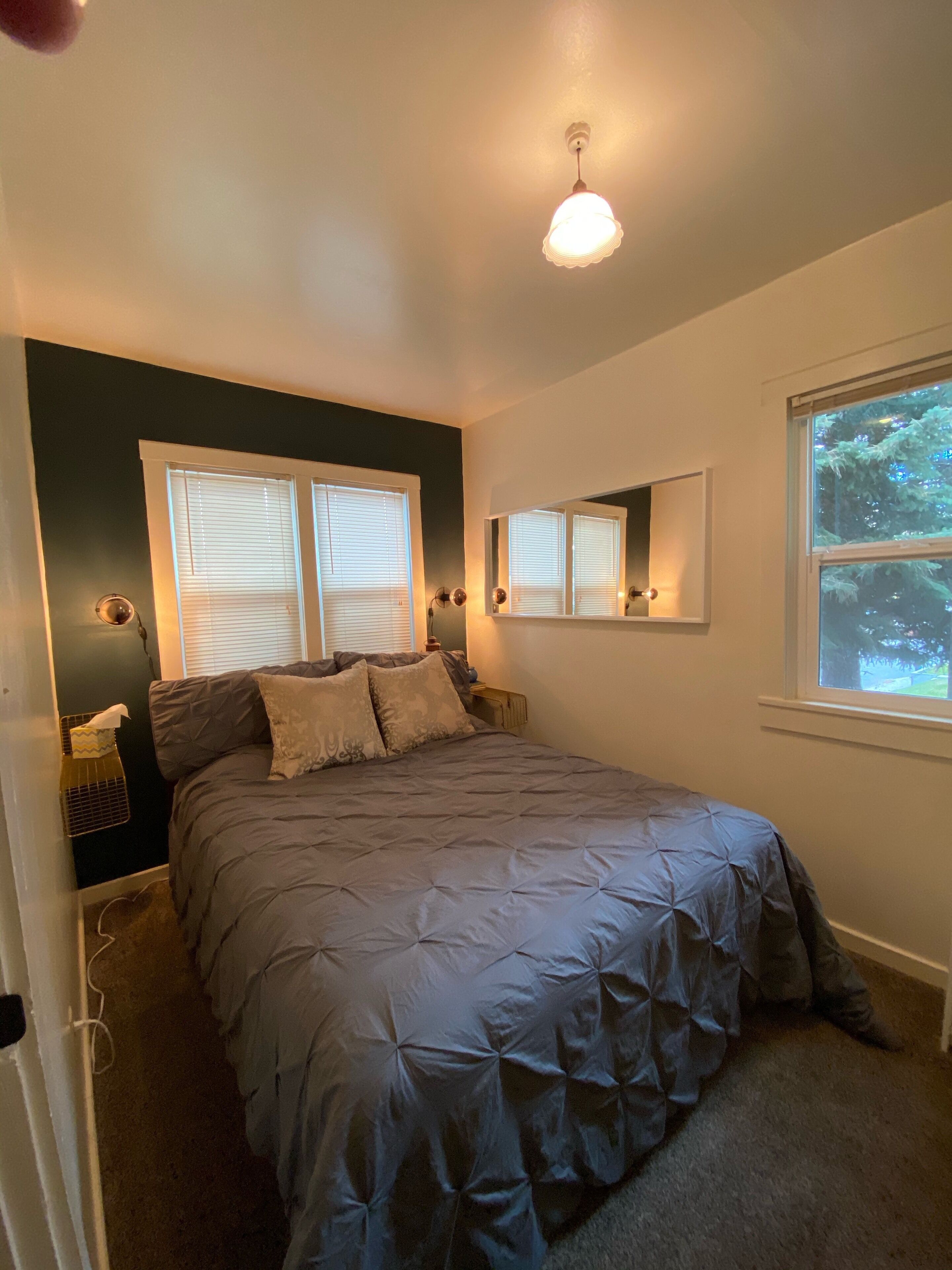 3 slaapkamers, een kluis op de kamer, een strijkplank/strijkijzer