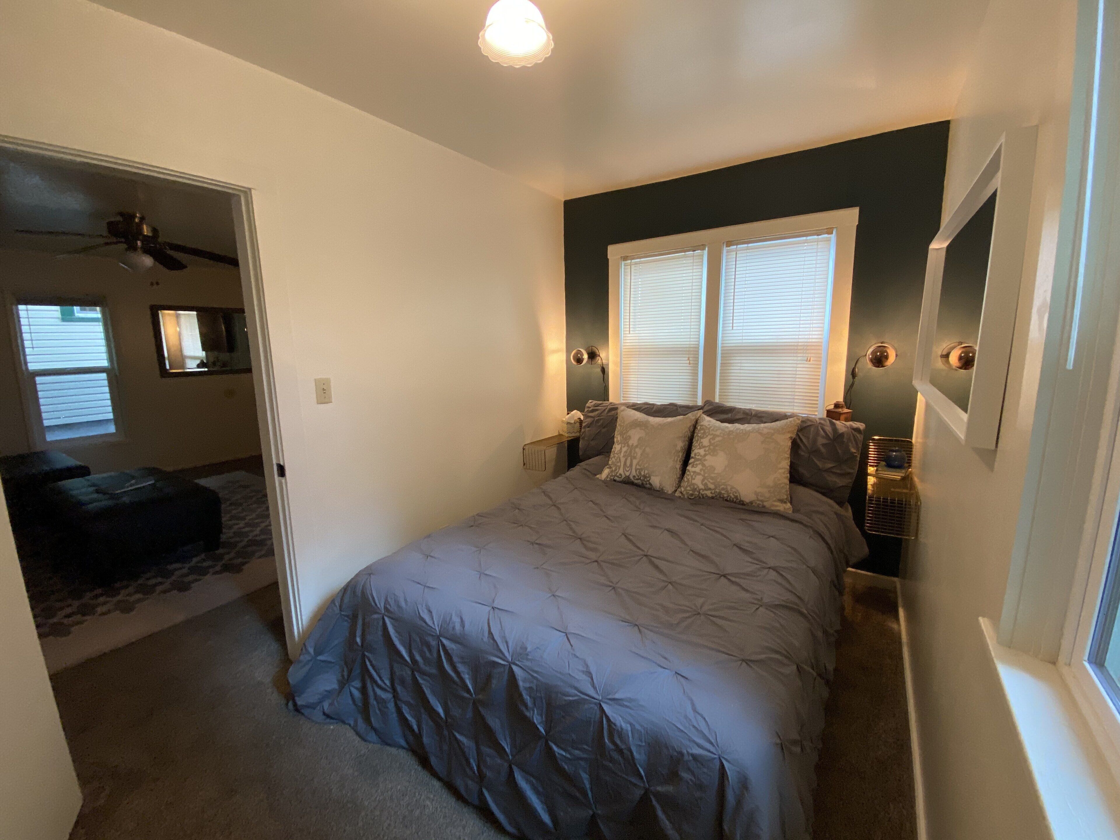 3 bedrooms, in-room safe, iron/ironing board, travel crib