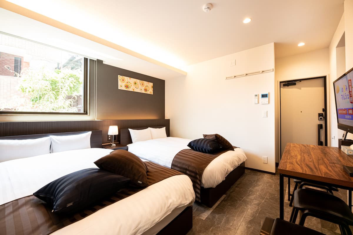 Apartamento estándar | 1 dormitorio, escritorio, wifi gratis y ropa de cama