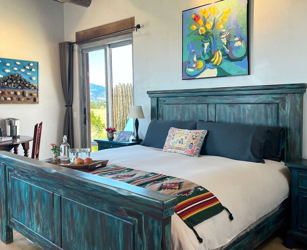 1 bedroom, in-room safe, desk, iron/ironing board