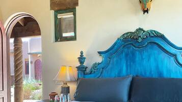 1 bedroom, in-room safe, iron/ironing board, free WiFi