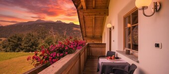 Holiday Apartment "Oberplunerhof - FeWo Gitschberg" with Wi-Fi and Balcony