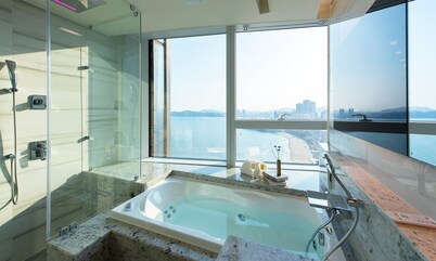 LCT Residence