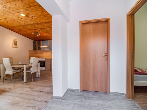 Dining - apartment "Arijana2" with private terrace (Medulin)