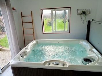 Local de détente (SPA et salon)
