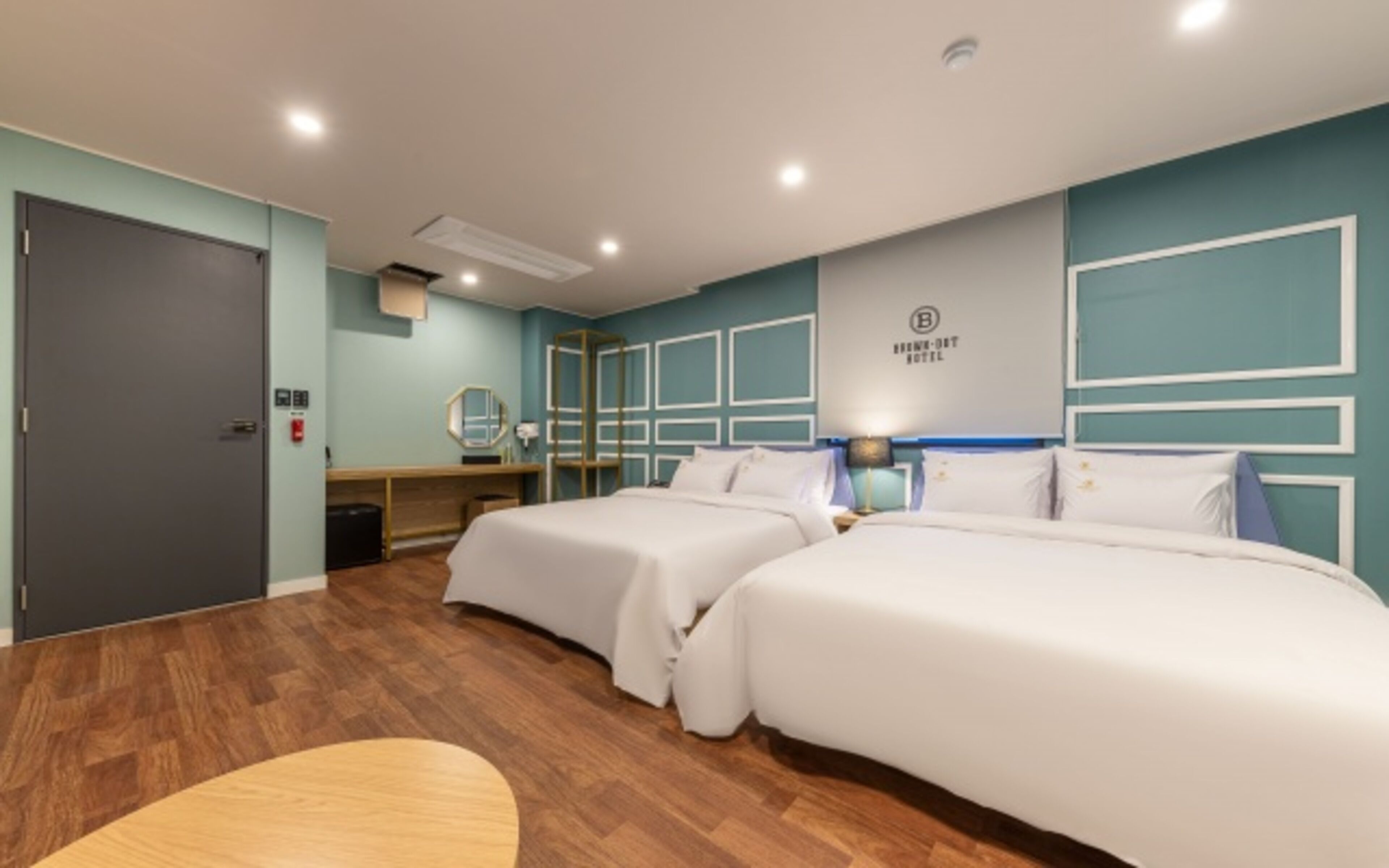 vip twin | free wifi