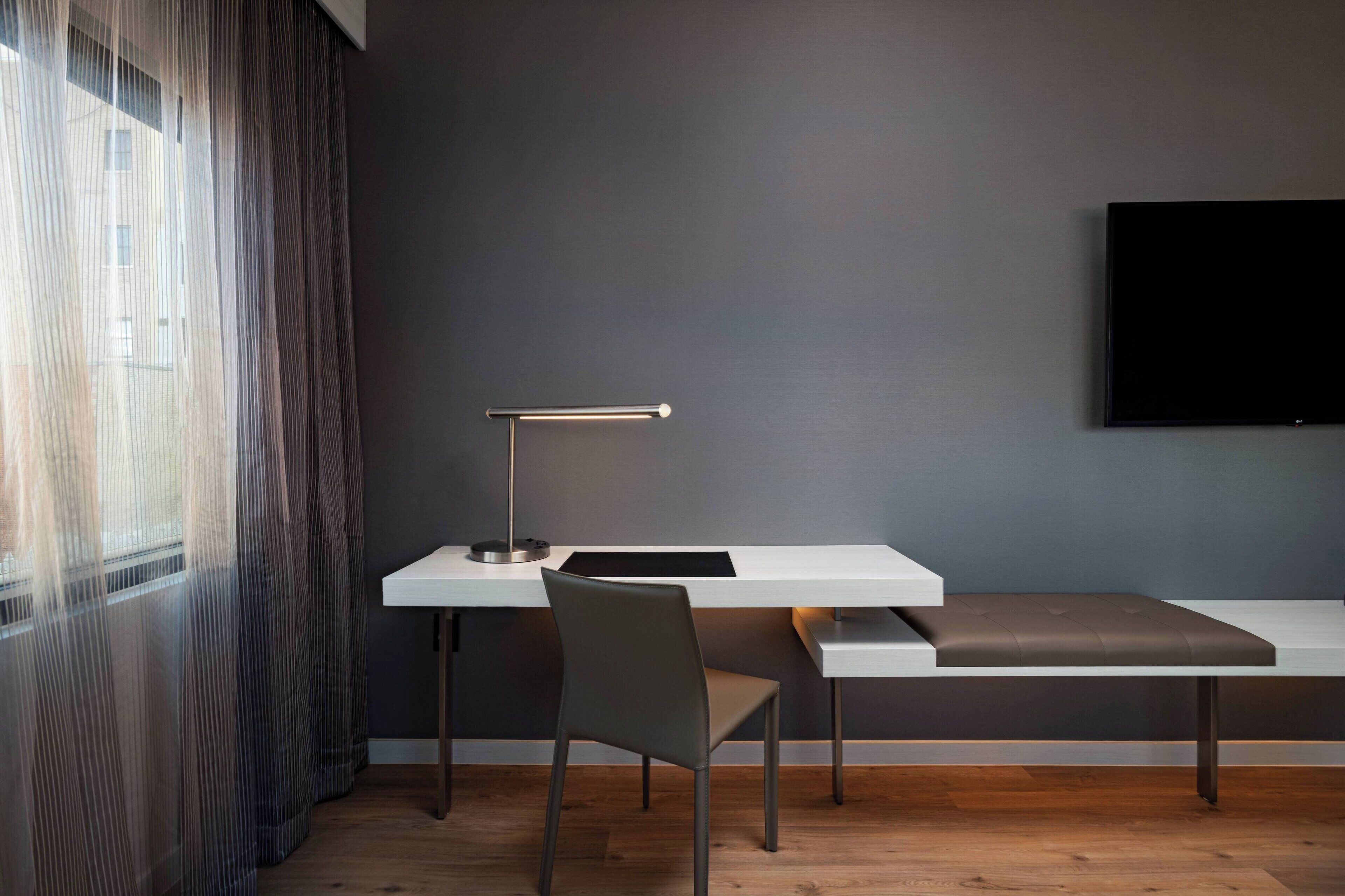 1 bedroom, premium bedding, pillow-top beds, in-room safe