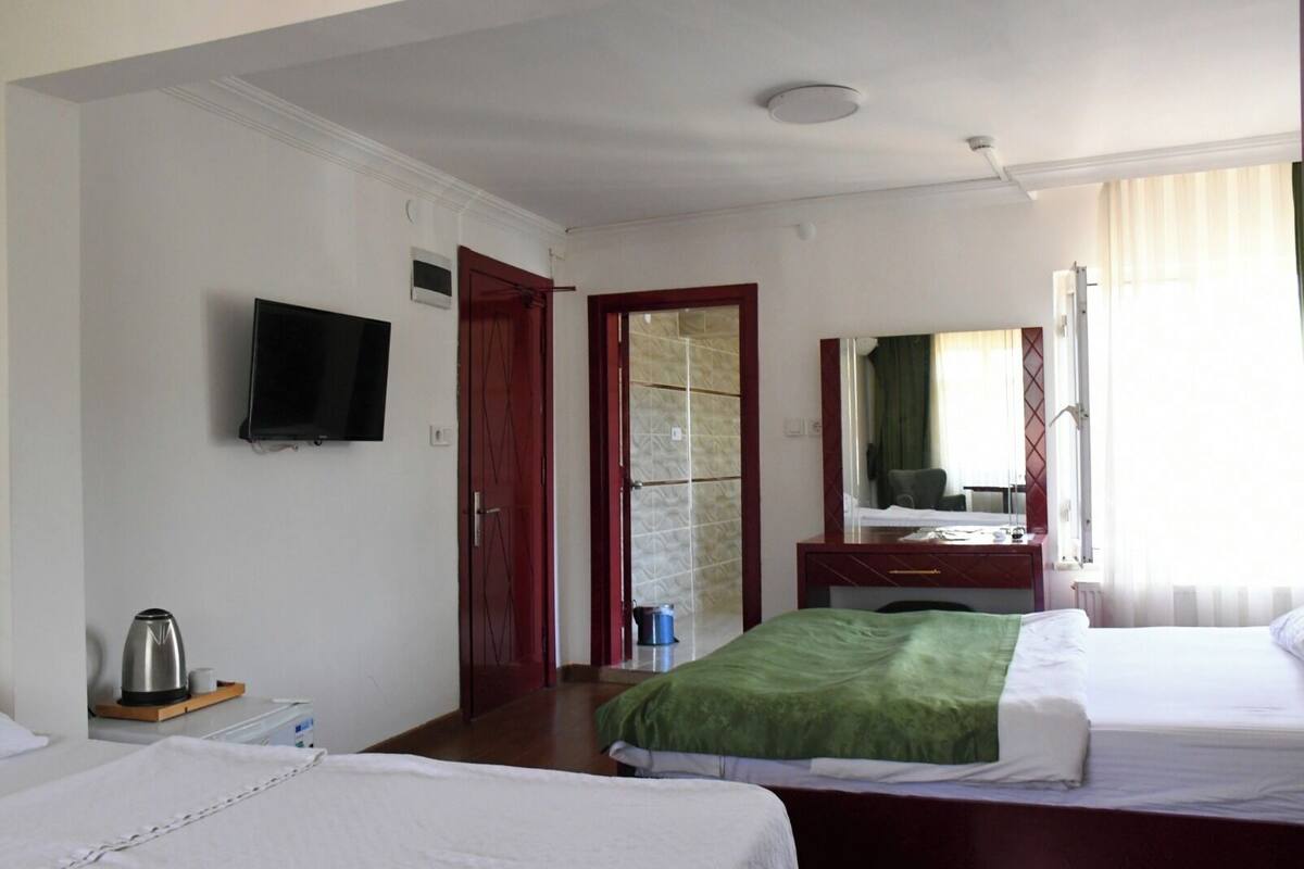 Suite, Terrace | เครื่องนอนระดับพรีเมียม, มินิบาร์, Wi-Fi ฟรี, ผ้าปูที่นอน