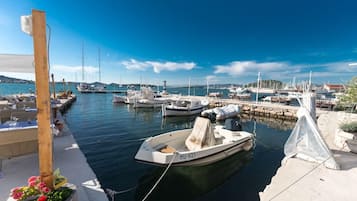 Marina/club náutico