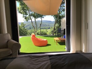 3 bedrooms, iron/ironing board, free WiFi, bed sheets - Beautiful house, fantastic view, infinity pool, huge terrace. (Saint-Alban-Auriolles)