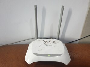 Free WiFi, bed sheets - Daftara Homestay Syariah (Jakarta)