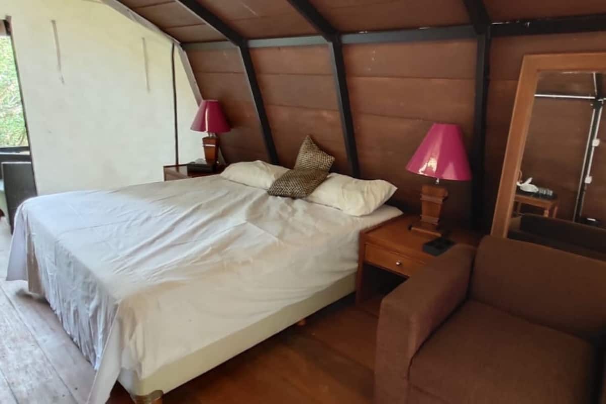 Standard Room | Bed sheets