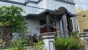 Front of property - Homestay Griya Indah (Makassar)
