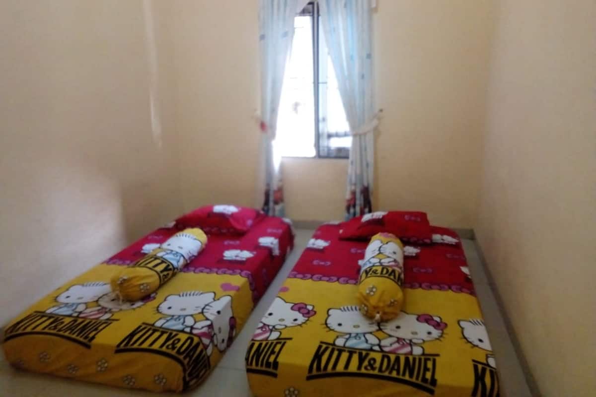 Double Room | Free WiFi