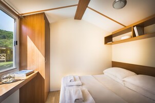 标准活动屋 | 免费 WiFi、床单