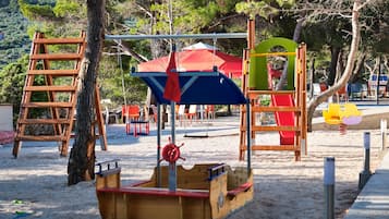 Children's play area - outdoor