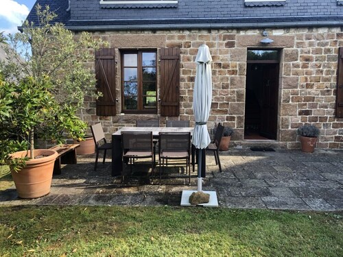 Authentic Breton House in pink granite