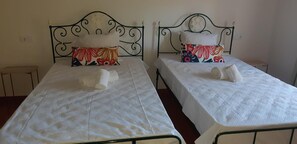 2 bedrooms