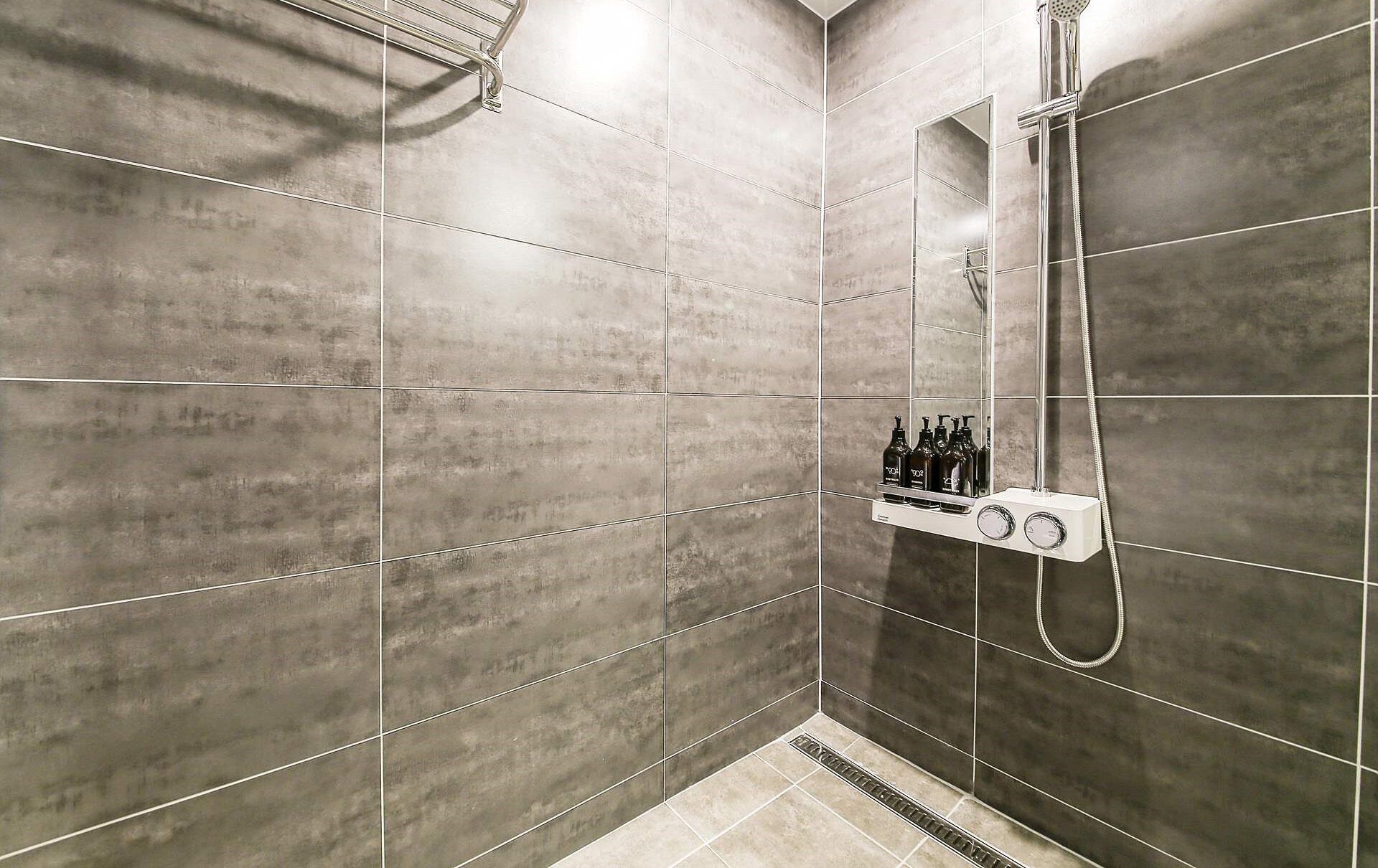 premium room | bathroom | separate bathtub and shower, deep-soaking bathtub, rainfall showerhead