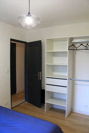 3 Schlafzimmer, Bügeleisen/Bügelbrett, WLAN, Bettwäsche