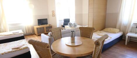 Spacious Budget Flat - 3 Rooms - Kitchen & Bath | Living area | Flat-screen TV