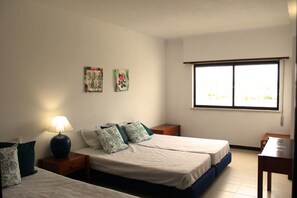 1 bedroom, in-room safe, iron/ironing board, WiFi