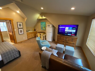 Quiet location in "Swiss community" near Park City