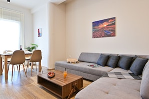 Smart TV 32 polegadas com canais a cabo, TV