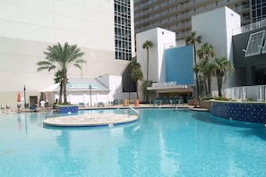 Appartamento (Laketown Wharf 116 (1/2)) | Piscina