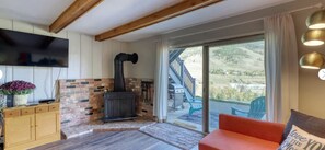 TV connectée, cheminée