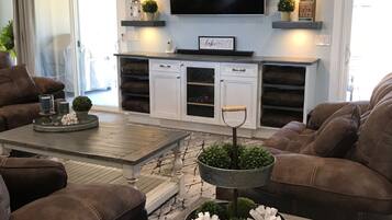 Una Smart TV, videojuegos, Netflix, Hulu