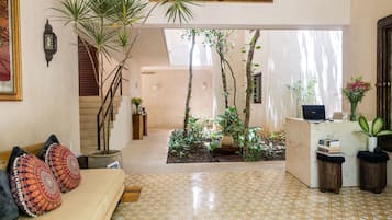 Sala de estar en el lobby