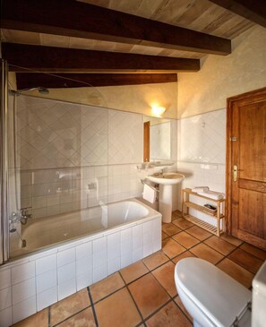 Shower dan handuk