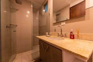 Chambre Double Panoramique | Salle de bain