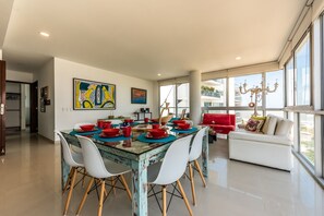 Panoramic Double Room | Living area