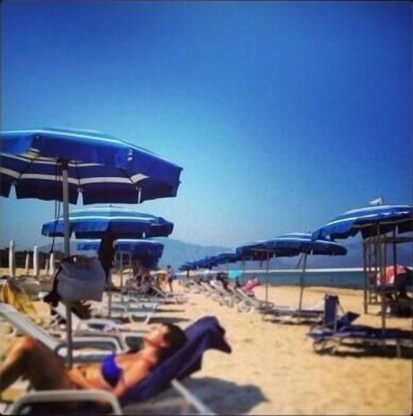 Strand