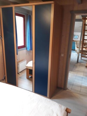 3 عدّة غرف نوم