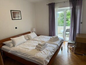 2 Schlafzimmer, Bügeleisen/Bügelbrett, WLAN