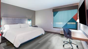 Standard Room | Pillowtop beds, desk, laptop workspace, blackout drapes