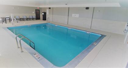avid hotel Cedar Rapids South - Arpt Area by IHG
