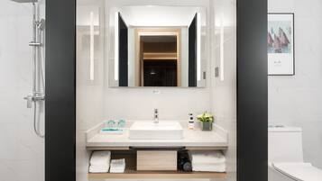 Standard Room | Bathroom
