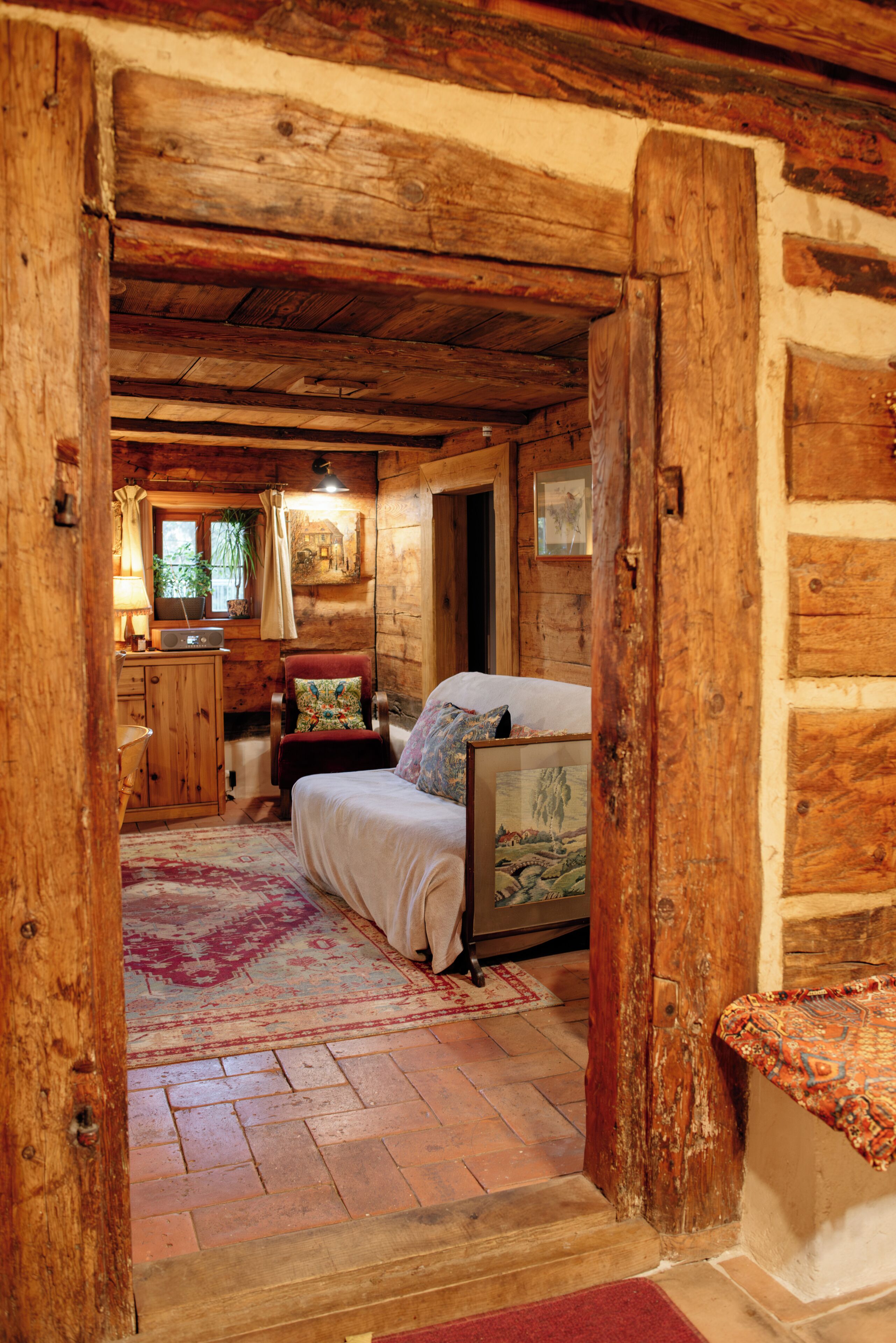 المنشأة من الداخل