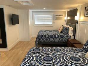 1 bedroom, desk, iron/ironing board, free WiFi