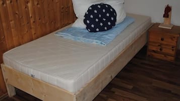 2 bedrooms