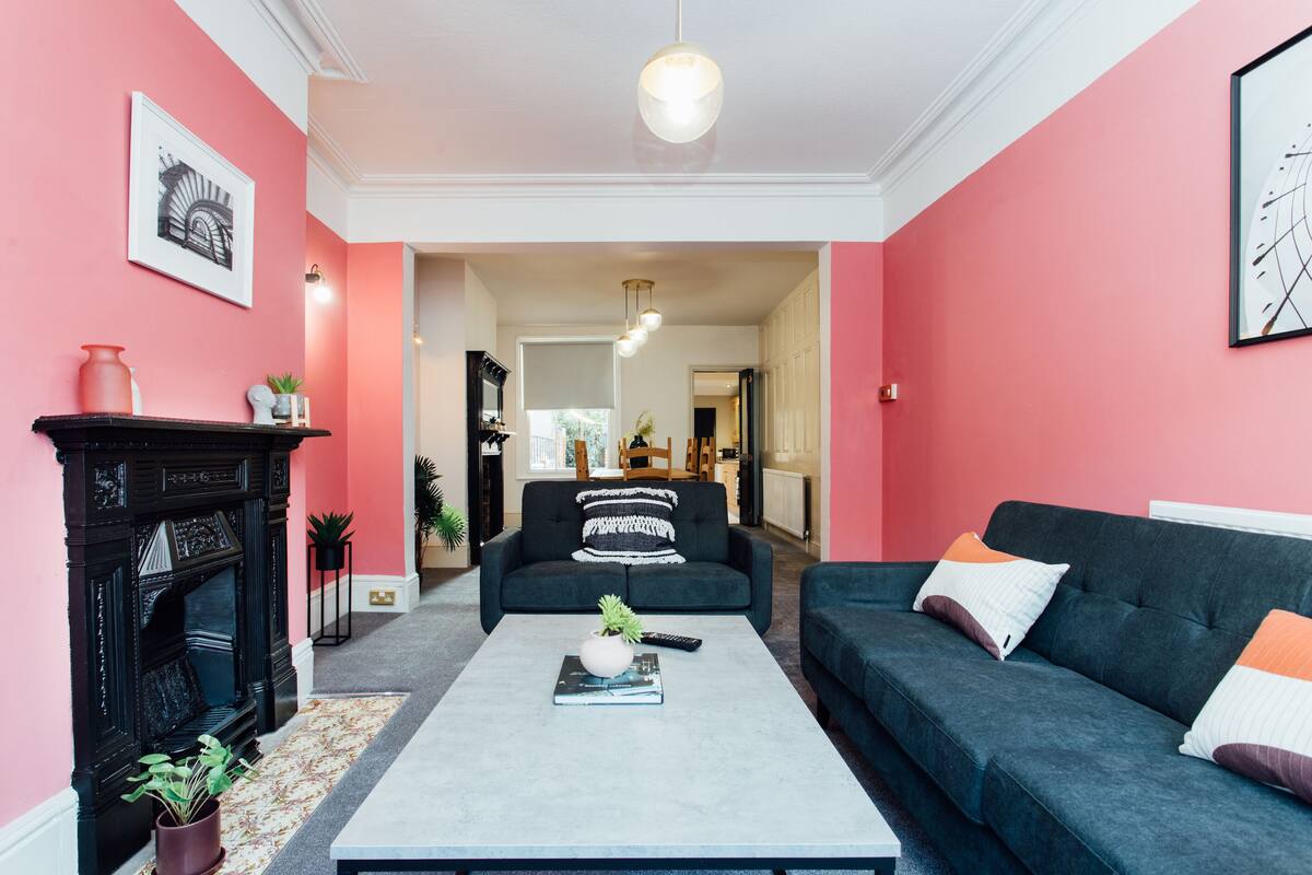 Premier House | Living area