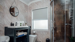 Unclassified image, 5 of 5, button - Beautifully finished house in Rugby (Rugby)