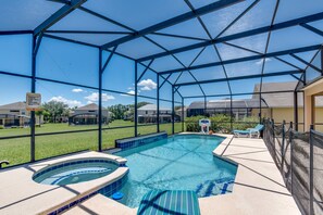 Villa (2615Emerald)